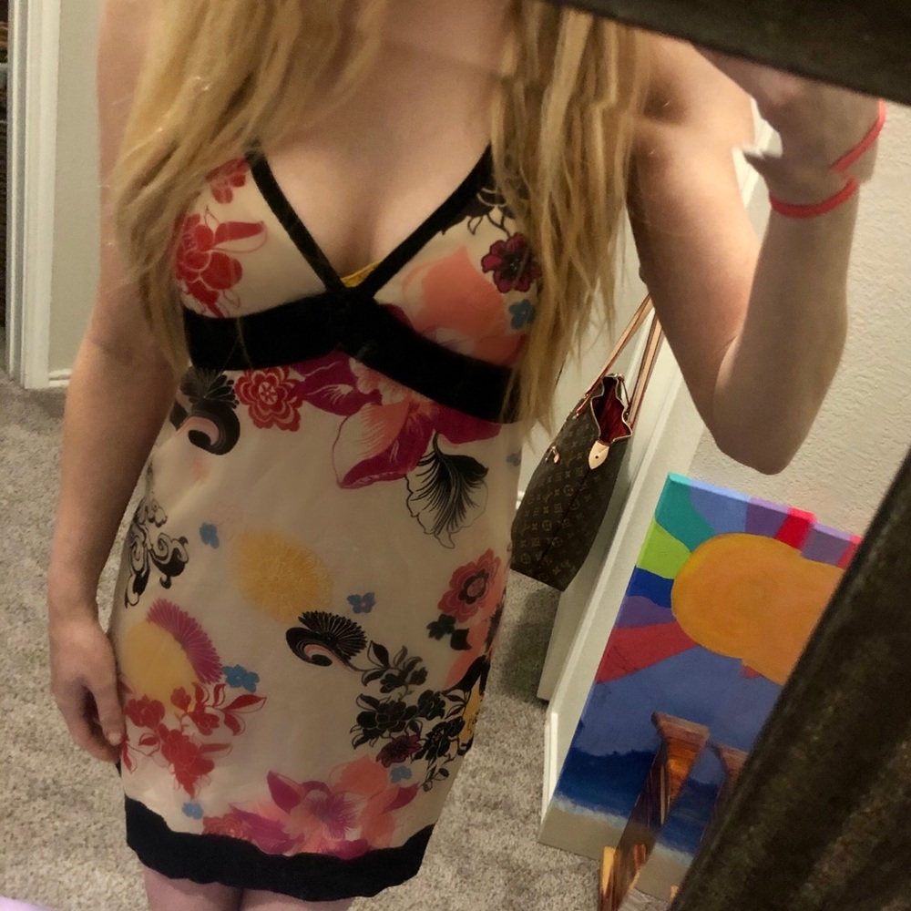 Bebe floral dress